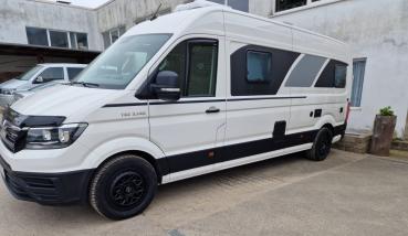 Conti VanContact Camper Komplettrad mit 255/55 18 auf Fondmetal Bluster Felge schwarz