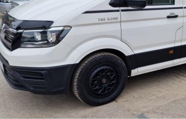 Conti VanContact Camper Komplettrad mit 255/55 18 auf Fondmetal Bluster Felge schwarz