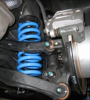 Preview: für Kia Sportage SL 2WD MAD Verstärkte Federn Höherlegungsfedern 20mm HA -373148