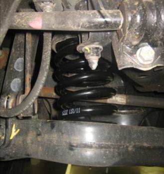 Preview: für Kia Sportage SL 4WD MAD Verstärkte Federn Höherlegungsfedern 20mm HA -373178