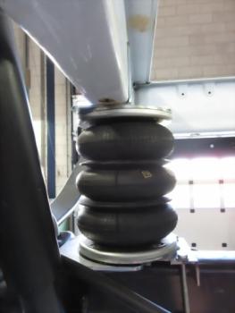 für Ford Transit V VI Pritsche MAD Zusatzluftfeder Basis HA Frontantrieb NR-067104-B