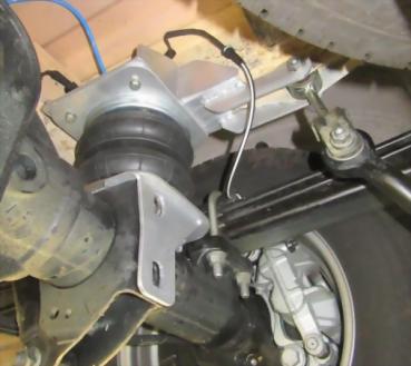 Preview: Crafter bis 5t RWD MAD Zusatzluftfeder 6 Zoll Automatische Niveauregulierung HA