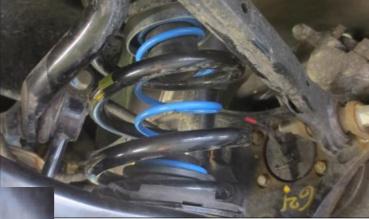 Preview: Sorento II XM MAD Zusatzfedern Verstärkung Serienfeder Höherlegung HA HV-494055