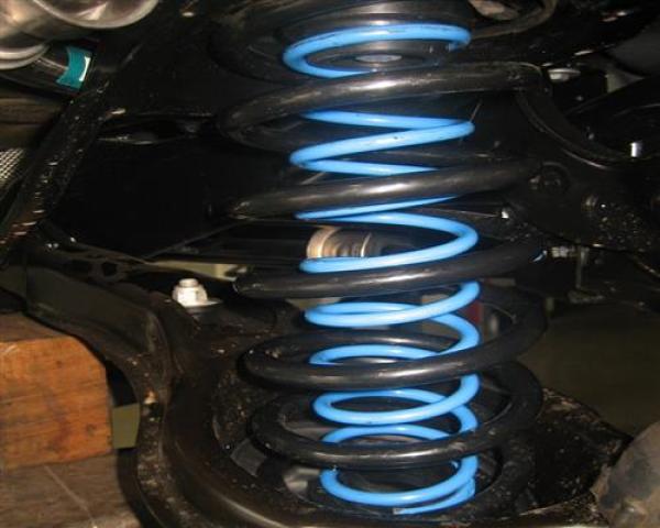 für Ford Focus III DYB MAD Zusatzfedern Höherlegungsfedern Verstärkungsfedern HA HV-062265