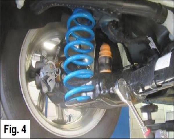 für Opel Crossland X P7 MAD verstärkte Höherlegungsfedern 20mm HA HV-133308