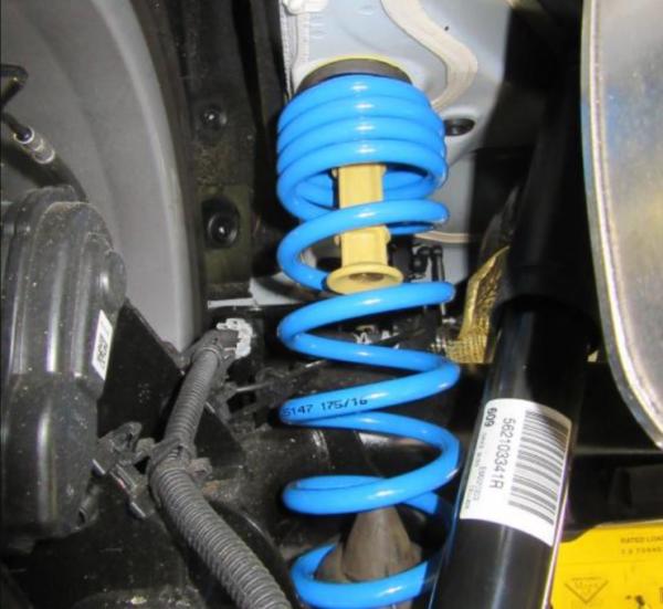 Für Renault Espace V RFC ca. 15mm MAD Höherlegungsfedern HV-140638