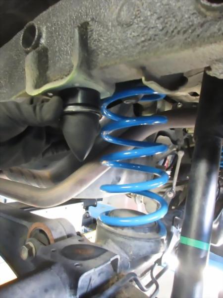 Für Suzuki Jimny GJ HJ 25-30 mm MAD Höherlegungsfedern Verstärkungsfedern Set