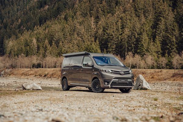 Höherlegungsfahrwerk für Peugeot Expert Traveller 40mm Twin-Monotube Projekt Eibach Höherlegungsfedern Koni HA Dämpfer