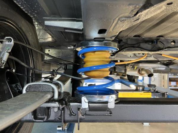 für Interstar XDD ND MAD Zusatzfedern Medium Duty Hinterachse HV-148200 Frontantrieb