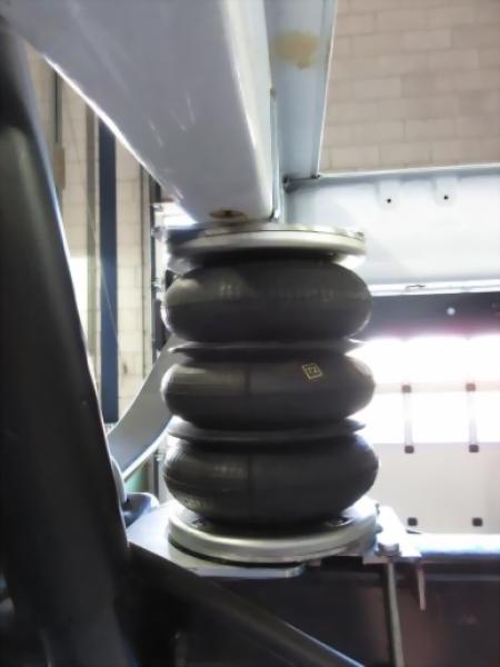 für Ford Transit V VI Pritsche MAD Zusatzluftfeder Basis HA Frontantrieb NR-067104-B