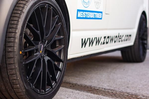 Twin Monotube Felge 20.2 seidenmatt schwarz für VW T5 T6 T6.1 9x20 ET42 leicht konkav