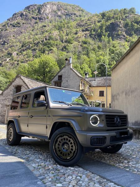 1x Felge night 9x20 mit Anfahrschutzring für Mercedes G-Klasse W463 W463A Twin Monotube AT1