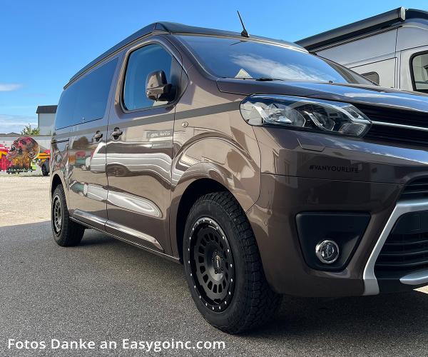 Twin-Monotube Allterrain Felgen Satz 8x17 Opel Zafira Life Anfahrschutzring