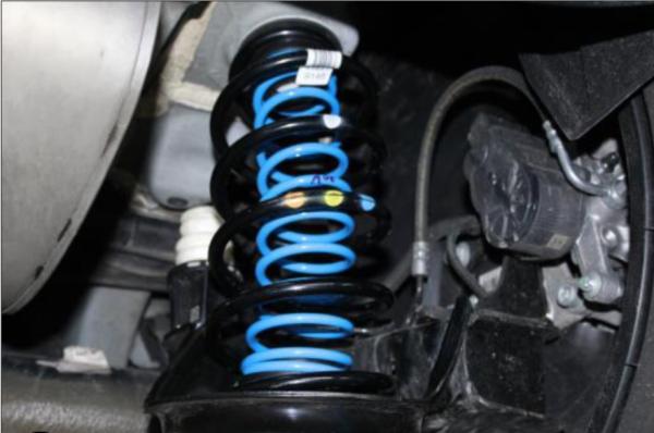 für Peugeot 308 III inkl. SW MAD Zusatzfedern Höherlegungsfedern ca. 20mm HA HV-133505